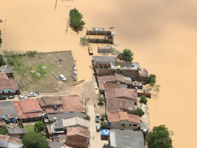 Presidente da Câmara defende fundo emergencial para catástrofes