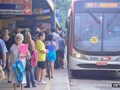 Sem reajuste, motoristas de ônibus decidem sobre greve em Campo Grande