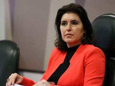 Simone Tebet critica Bolsonaro e 