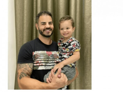 Criança de 2 anos morre engasgada com tampa de garrafa pet