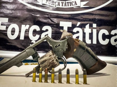 Homem é preso após agredir a esposa a cadeiradas em MS