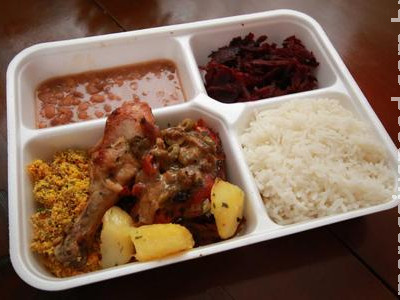 Mulher que fornece marmita perde R$ 700,00 para estelionatários