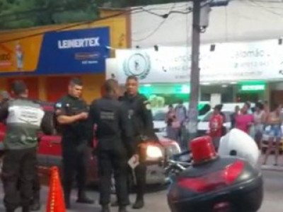 Criança de 2 anos morre após ser atropelada por ônibus no RJ