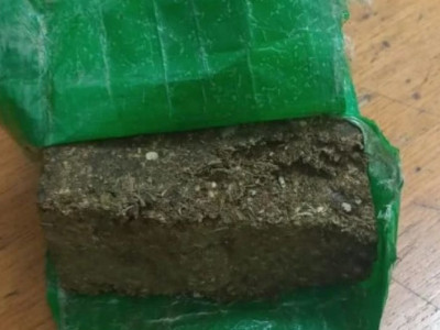 Dois são presos por tráfico de drogas após tentativa de fuga 