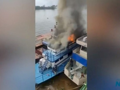 Embarcação da PMA pega fogo durante reparos em Ladário