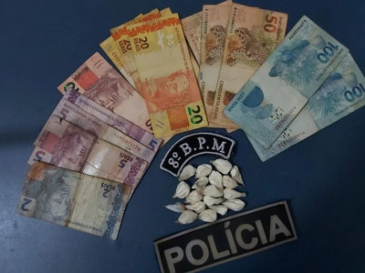 Homem é preso por tráfico de drogas após surto psiquiátrico