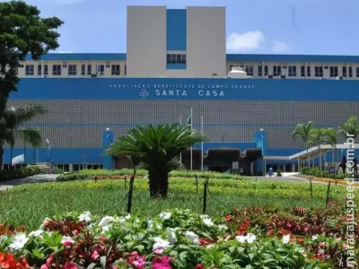 Idoso morre em hospital após queimadura durante banho em abrigo 