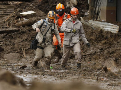 Mortes em Petrópolis chegam a 178 por causa da tragédia