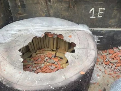 PF apreende 3,1 toneladas de maconha em mesas de concreto 
