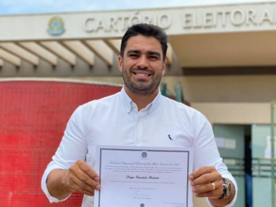 Vereador que agrediu esposa é suspenso da Câmara por 30 dias