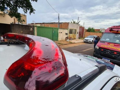 Adolescente é encontrado morto em casa no Tiradentes