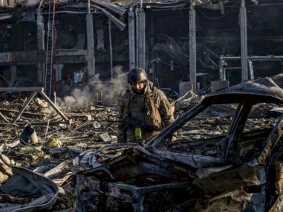 Guerra na Ucrânia completa um mês sem cessar-fogo no horizonte