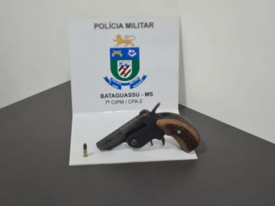 Homem é preso por porte ilegal de arma de fogo