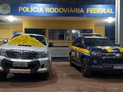 PRF apreende 50 Kg de cocaína e prende dupla em Miranda