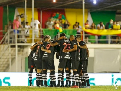 Vasco perde nos pênaltis e está eliminado da Copa do Brasil