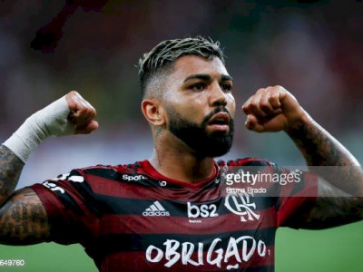 Gabigol se aproxima de feito histórico na Libertadores