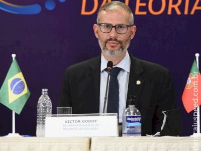 Governo nomeia Victor Godoy Veiga como ministro da Educação