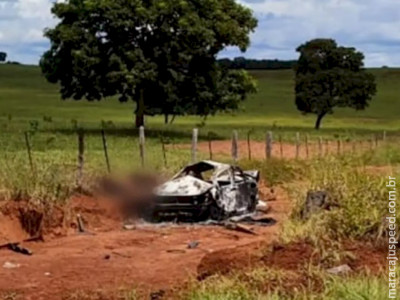 Homem morre em acidente após carro capotar e pegar fogo