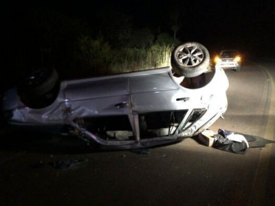 Carro capota, jovem é arremessado e morre na MS-436, em Camapuã