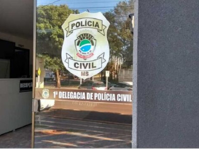 Mulher cai em golpe do pix e quase perde 