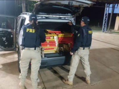 Polícia apreende mais de 700kg de maconha e recupera veículo