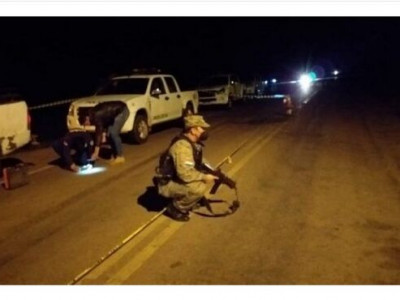 Policial é baleado durante caça de assassinos no Paraguai