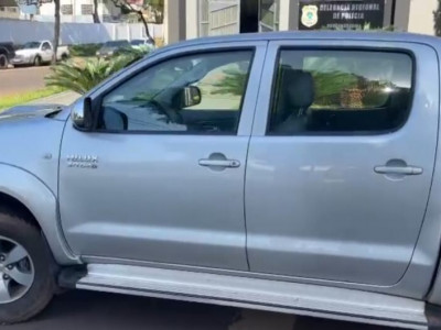 Caminhonete roubada em MG é recuperada em Nova Andradina