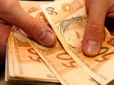 Governo libera primeira parcela do 13º em julho