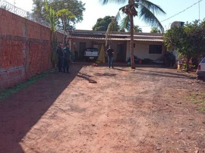 Idoso é encontrado morto com tiros pelo corpo no Centenário