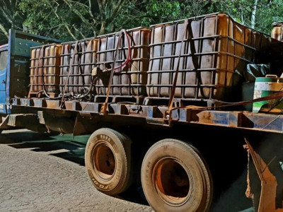 Homem é multado em R$ 11 mil por transporte ilegal de óleo 
