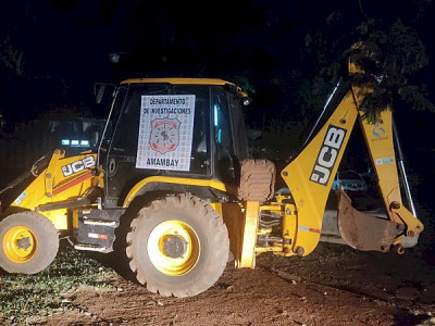Máquina roubada em Dourados é recuperada na fronteira