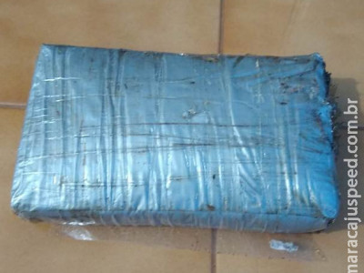 Trabalhadores encontram tablete de cocaína próximo a BR-163