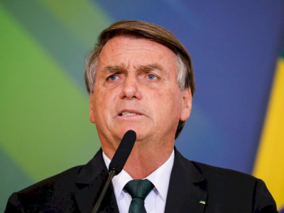 Bolsonaro indica dois nomes ao STJ; Senado deve aprovar