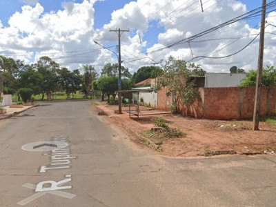 Com faca na mão, bandido rende e rouba mulher no Leblon
