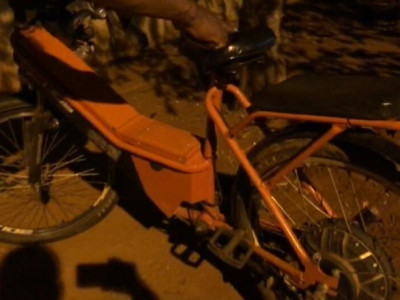 Menor em bicicleta elétrica morre ao ser atropelado por ônibus