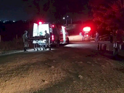 Rapaz é atingido a tiros em Rio brilhante