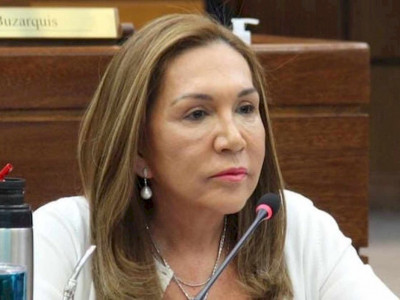 Senadora paraguaia é encontrada morta em lago de fazenda