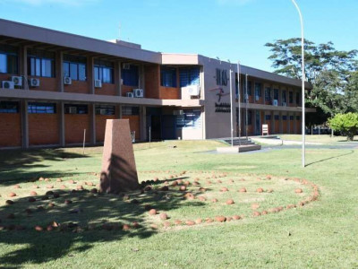 UEMS abre inscrições para docentes com formação em Libras 