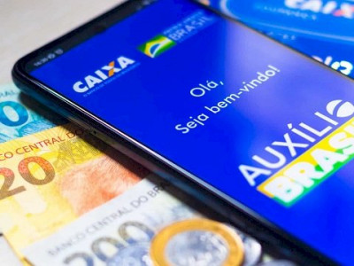 Última parcela de agosto do Auxílio Brasil é paga hoje