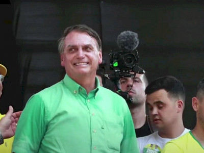 Bolsonaro indicará ministros contra o aborto ao STF, se reeleito 