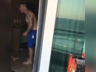 Policial é flagrado espancando esposa em hotel no Rio 