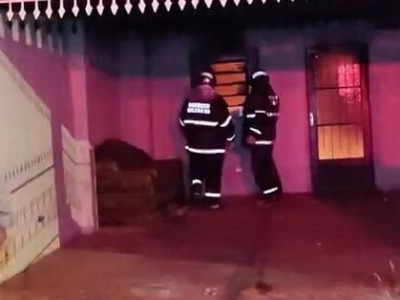 Usuário entra em residência para fumar e causa incêndio no Taveirópolis