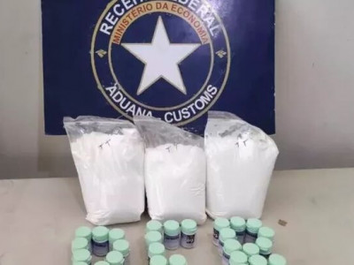 Cocaína escondida em caixas de remédio saiu do MS para Recife 