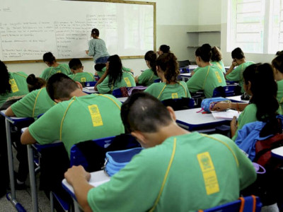 Ensino Médio integral de MS atrai alunos de outros estados