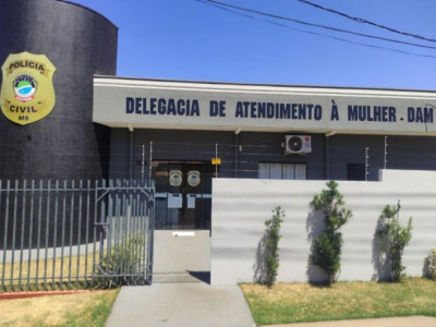 Mulher é agredida pelo amásio na frente das filhas 