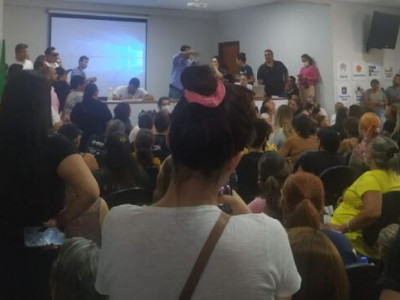 Professores iniciam greve na 6ª feira em Campo Grande