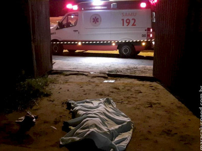 Adolescente de 15 anos mata irmão à facadas em casa após briga