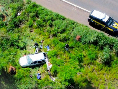 Bebê arremessado de veículo morre após 15 dias internado