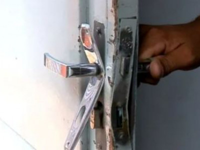 Em Sidrolândia quadrilha armada com facas, arrombam residência levam televisor e mais R$ 2 mil reais