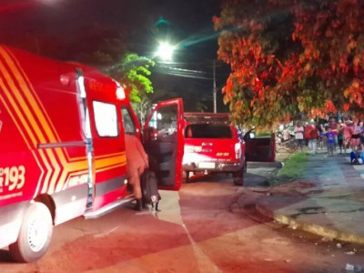 Homem é executado dentro de veículo com vários tiros 